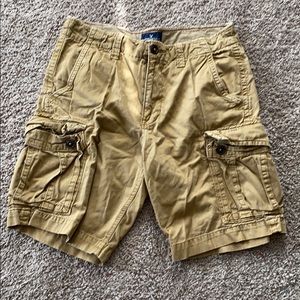 American Eagle Men’s Cargo Shorts size 32